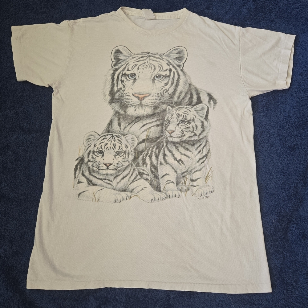 Vintage 90's Tiger and Two Cubs night shirt by Heartland Apparel.